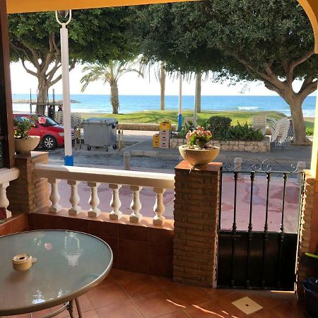 Apartamentos Casa Tia Antonia Malaga Bagian luar foto