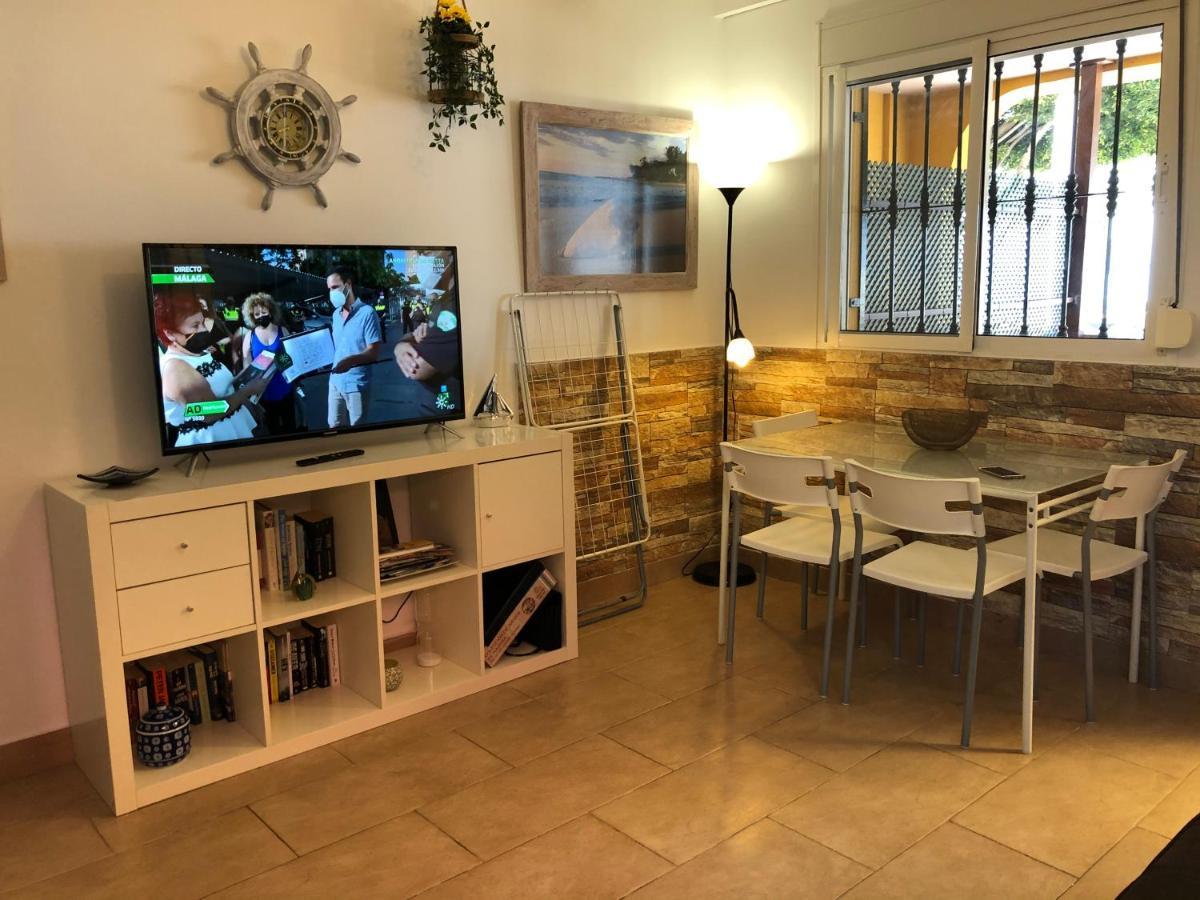 Apartamentos Casa Tia Antonia Malaga Bagian luar foto