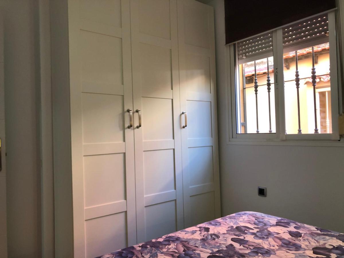 Apartamentos Casa Tia Antonia Malaga Bagian luar foto