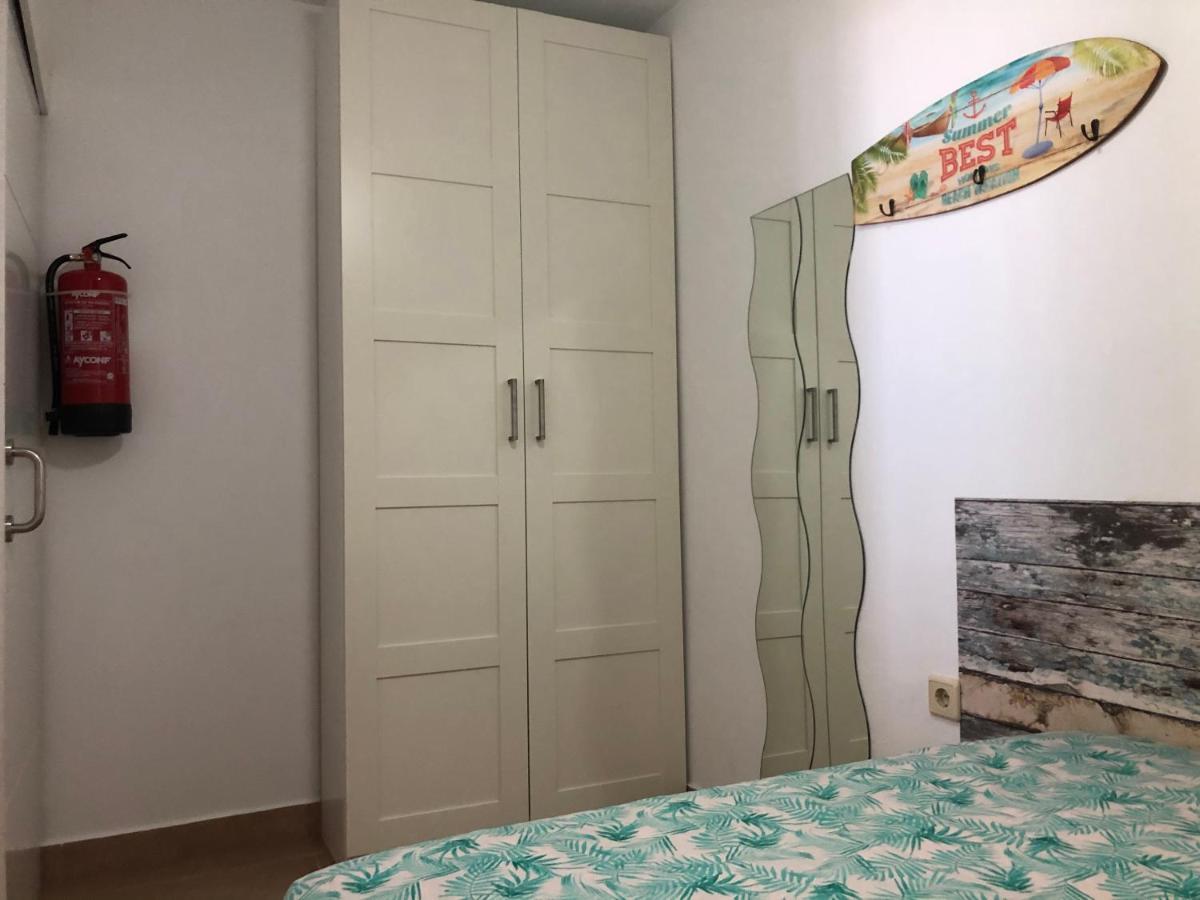 Apartamentos Casa Tia Antonia Malaga Bagian luar foto