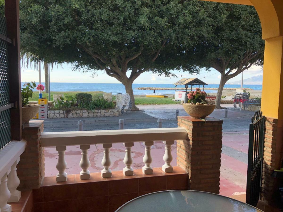 Apartamentos Casa Tia Antonia Malaga Bagian luar foto