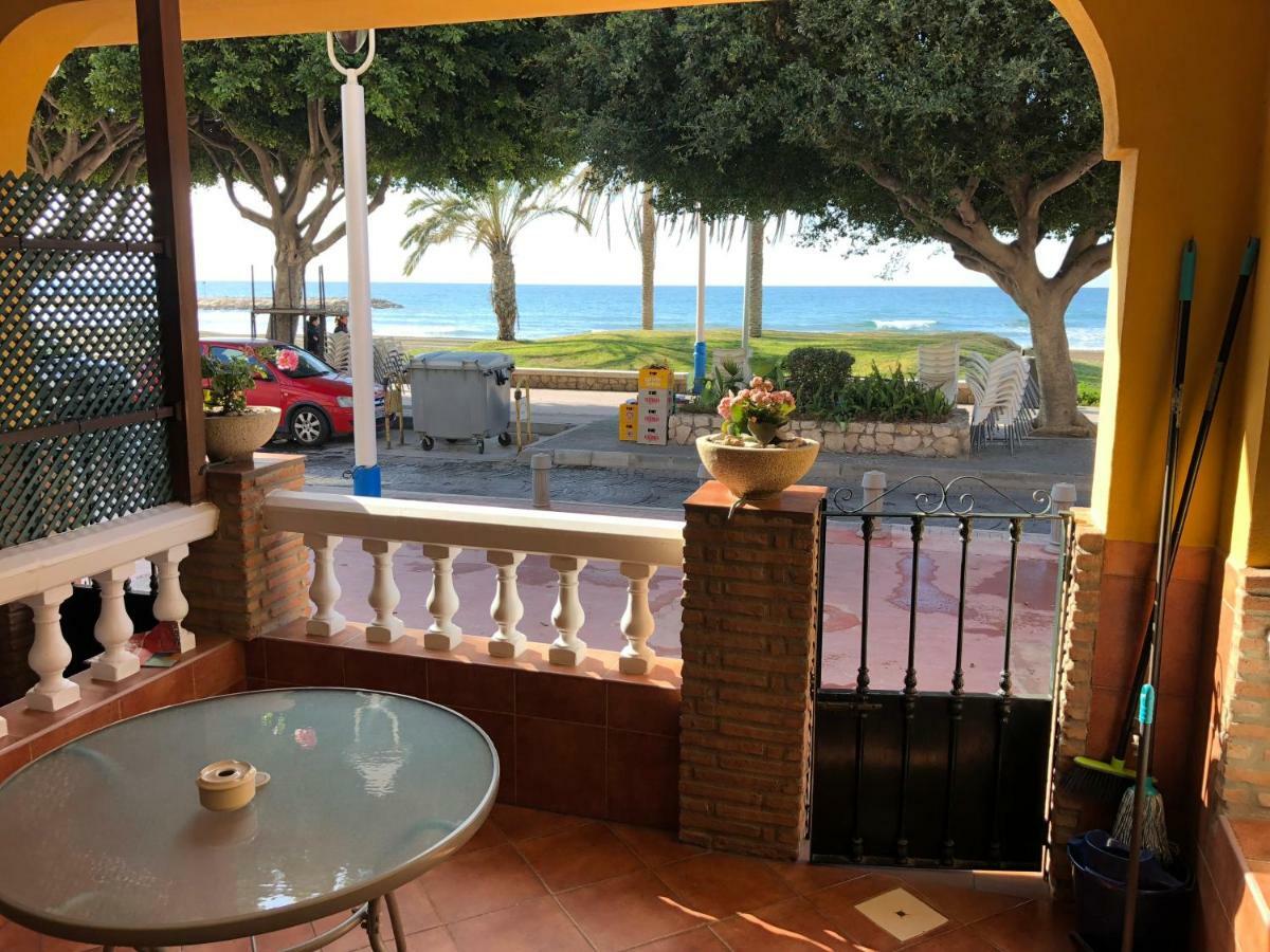 Apartamentos Casa Tia Antonia Malaga Bagian luar foto